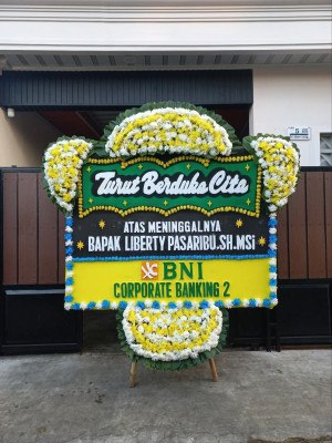 Papan Bunga Duka di Blado